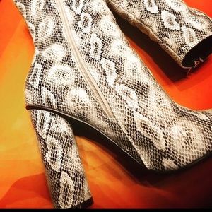 COPY - Snakeskin booties